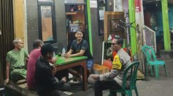 Ronda Malam Bukan Sekadar Jaga, Aipda Ikhwan Ajak Warga RW 02 Ciptakan Lingkungan Nyaman dan Bebas Gangguan