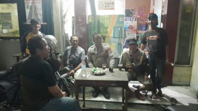 Jelang Subuh Polsek Sawah Besar Bersama Pokdarkamtibmas” Cegah Tawuran Warga