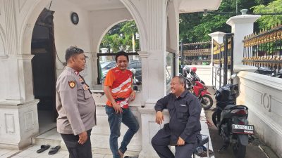 Polisi Patroli di Gedung Kesenian Jakarta, Imbau Waspada Curanmor
