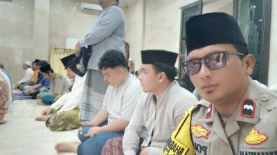 Bhabinkamtibmas Kampung Rawa Gelar Sholat Jumat Keliling, Warga Sambut Hangat