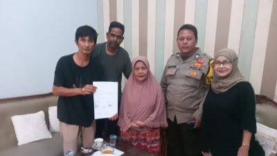Pantau Pemukiman Bhabinkamtibmas Gunung Sahari Utara Sambangi Warga Di War-Kop