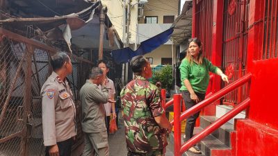 Kompak Dan Respon Cepat Bhabinkamtibmas Dan Babinsa Atas Pengaduan Warga Pasar Baru