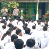 Polsek Cempaka Putih Berikan Penyuluhan Kamtibmas di SMPN 118 Jakarta dalam Kegiatan MPLS