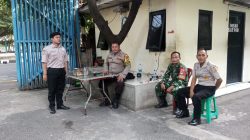 Bhabinkamtibmas dan Babinsa Sambangi Ruko Karang Anyar Permai, Sampaikan Pesan Kamtibmas