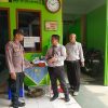 Bhabinkamtibmas Petojo Utara Sambangi SMA YP IPPI untuk Jalin Sinergi Keamanan Sekolah