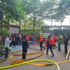 Bhabinkamtibmas dan Babinsa Karet Tengsin Monitoring Latihan Evakuasi Kebakaran di Apartemen Sudirman Hill – Somerset