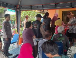 Pengawasan POLRI Dalam Pembagian kartu lansia di Kelurahan Kartini
