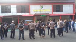 Wakapolsek Metro Menteng Pimpin Apel Pengamanan Mako Antisipasi Massa Unras