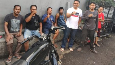 Kapolsubsektor Kayu Awet Sambang Dialogis, Ajak Warga Johar Baru Jaga Kekompakan dan Kamtibmas