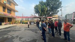 Polsek Johar Baru Gelar Apel Siaga Sore, Tekankan Kewaspadaan dan Pelayanan Humanis