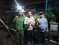 Bhabinkamtibmas Duri Pulo Sambangi Pos Satkamling RW 01, Tekankan Pentingnya Waspada