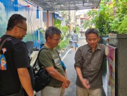 Kepala KPP Pratama Bandung Bojonegara Belajar dari Lorong Beton Malaka Jaya: Bagaimana RT Bisa Menginspirasi Pencegahan Krisis Planet