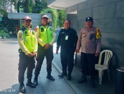 Bhabinkamtibmas Gondangdia Sambang Kantor Partai NasDem, Ajak Security Perketat Pengawasan Lingkungan