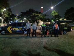 Patroli Dan Penjagaan Malam Hari Tiga Pilar Di Sekitaran Taman Lapangan Banteng