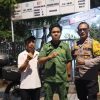 Bhabinkamtibmas Sambangi Pos Kamling RW 02 Kampung Rawa, Ajak Warga Perkuat Keamanan Lingkungan