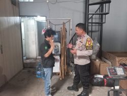 Polisi Sambangi RW 06 Kebon Kacang, Imbau Warga Waspada Jangan Mau Di Ajak Anarkis