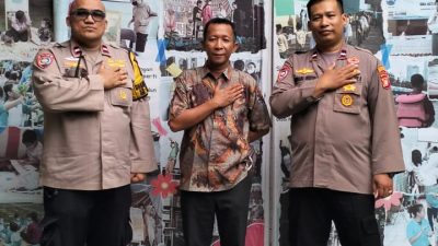 Bhabinkamtibmas Kampung Bali Bersama Sat Binmas Kunjungi SMA Hati Suci Berikan Imbauan Tolak Ajakan Unras