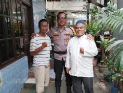 Door to Door Bhabinkamtibmas Kampung Rawa Sambang Ketua RT, Perkuat Sinergi Jaga Kamtibmas