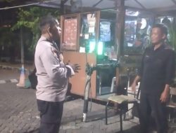 Bhabinkamtibmas Turun ke Pos Kamling, Bangun Kesadaran Warga untuk Jaga Jakarta dari Dini Hari