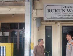 Patroli Dialogis Polsek Johar Baru: Ajak Warga Galur Jaga Keamanan dan Cegah Tawuran