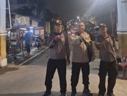 Jaga Kondusivitas Wilayah, Bhabinkamtibmas Pegangsaan Sambangi Satkamling RW 08 Pegangsaan