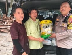 Dekatkan Diri dengan Warga, Bhabinkamtibmas Gondangdia Gelar Gerakan Pangan Murah Polri di Gondangdia