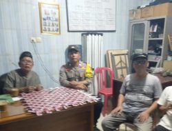 Bangun Keamanan Berbasis Warga, Bhabinkamtibmas Sambangi Pos Kamling RW 06 Galur