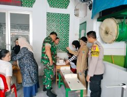 Wujud Kepedulian Sosial, Bhabinkamtibmas Kebon Kosong Hadiri Kegiatan Posyandu Lansia dan Balita