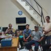 Aipda Ikhwan Bhabinkamtibmas Kampung Rawa Sambangi Pos Kamling RW 05, Ajak Warga Perkuat Kewaspadaan Lingkungan