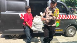 Polri Hadir untuk Rakyat, Bhabinkamtibmas Gondangdia Gelar Gerakan Pangan Murah di Asrama Polri Menteng