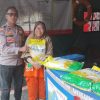 GPM Beras Bulog Tahap 2, Polsek Johar Baru Ringankan Beban Warga Kampung Rawa