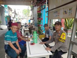 Sambang Warga RW 02 Galur, Bhabinkamtibmas Perkuat Sinergi dan Kamtibmas