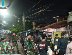 Patroli Gabungan Tiga Pilar Johar Baru Dukung Kondusivitas Wilayah pada Dini Hari