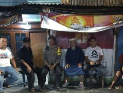 Perkuat Siskamling, Bhabinkamtibmas Galur Sambangi Pos Kamling RW 01