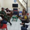 Sinergi Tiga Pilar: Bhabinkamtibmas dan Warga Kampung Rawa Kompak Wujudkan Kamtibmas