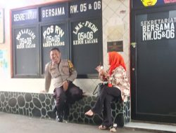Polisi Sambangi Warga RW 06 Kebon Kacang Sebagai Cooling System Sampaikan Imbauan Kamtibmas
