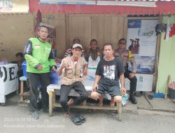 Patroli dan Door to Door, Bhabinkamtibmas Kampung Rawa Ajak Warga RT 07 RW 06 Jaga Kamtibmas