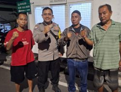 Sinergi Polisi dan Warga, Bhabinkamtibmas Pegangsaan Aktif Patroli Dinihari Jaga Kamtibmas RW 07