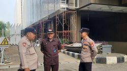 Personel Polsek Metro Gambir Laksanakan Pengamanan Aset Vital di PT PELNI