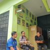 Bhabinkamtibmas Karet Tengsin Jalin Sinergi dengan Petugas Keamanan SMAN 35 Jakarta