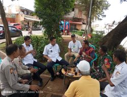 Wujudkan Kamtibmas Kondusif, Kapolsubsektor Paseban Gelar Patroli Bersama Tiga Pilar