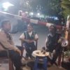 Cegah Aksi Kejahatan, Bhabinkamtibmas Gunung Sahari Selatan Himbau Warga Aktifkan Pos Kamling