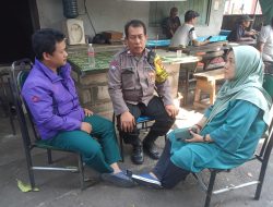 Bhabinkamtibmas Kelurahan Harapan Mulia Melaksanakan Kegiatan Sambang Dan Patroli Dialogis