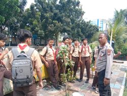 Cegah Tawuran Pelajar Kapolsubsektor Rawasari Patroli Bubaran Anak Sekolah