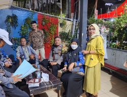 Antisipasi Kamtibmas, Siskamling Bersama Tiga Pilar Gelora Dan Warga Di Pemukiman