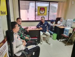 Babinsa Dan Bhabinkamtibmas Kebon Melati Patroli Dialogis Dan Kunjungi PPS