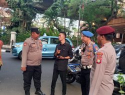 Pelayanan Personil Dalam Rangka Pendaftaran Cagub Dan Cawagub DKI Jakarta