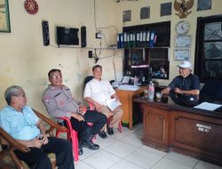 Bhabinkamtibmas Kelurahan Galur Sambang Ke Kantor Sekretariat RW 07 Sampaikan Pesan Kamtibmas