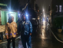 Bhabinkamtibmas Pasar Baru Pengecekan Pompa Air Unit Pasar Baru Timur