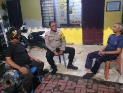 Bhabinkamtibmas Johar Baru Sambang Ke Pos Kamling Ajak Jaga Wilayah Aman Masa Kampanye Pilkada